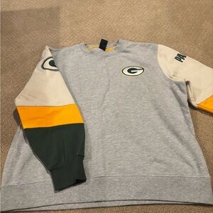 NFL Gray and Green Crewneck Sweater